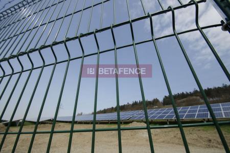 Betafence - niemieckie farmy słoneczne