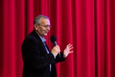 O wartości prostych rzeczy. Krakowski Salon Poezji w Łodzi dodaje otuchy Staffem O wartości prostych rzeczy. Krakowski Salon Poezji w Łodzi dodaje otuchy Staffem