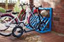 Jak samodzielnie zrobić drewniany stojak na rowery?