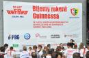 Rekord Guinnessa, jeszcze nieoficjalnie, pobity! 1565 osób wspólnie uprawiało Nordic Walking.