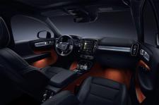 SUV Volvo XC40 z ergonomicznym wnętrzem
