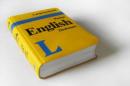Słownik angielski, który pomaga w tworzeniu