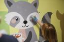 Centrum Zdrowia Dziecka nabiera kolorów dzięki wolontariuszom AkzoNobel Centrum Zdrowia Dziecka nabiera kolorów dzięki wolontariuszom AkzoNobel