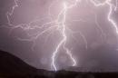 Nadciąga burzowy armagedon! Spokojny poranek to cisza przed meteorologiczną burzą Nadciąga burzowy armagedon! Spokojny poranek to cisza przed meteorologiczną burzą