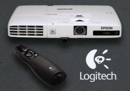 Epson_EB1700_Logitech