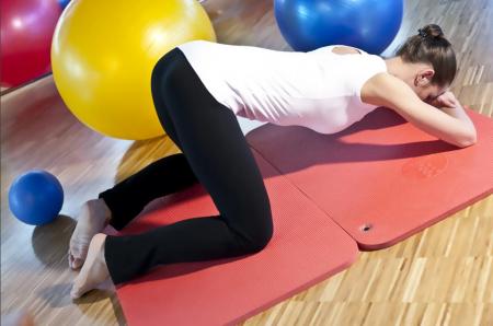 ćwiczenie 2 - Napinanie mięśni dna miednicy - trening właściwy