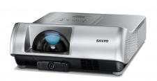 SANYO PLC-WL2503 – krótkoogniskowy projektor z interaktywnym piórem