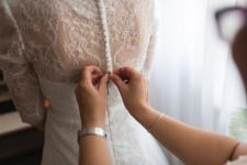 Szycie sukien ślubnych w Poznaniu – najlepsze oferty