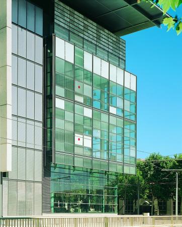 Biblioteka w Montpellier, Francja. Fot. Pilkington