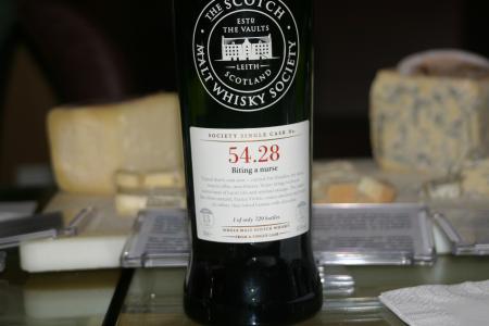 Szlachetna whisky i wykwinte sery