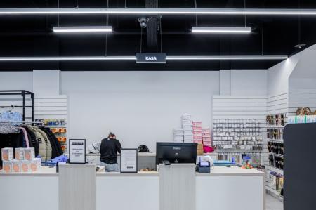 Salon Free Look we wrocławskim CH Marino z innowacyjnymi lampami od Lena Lighting_materiały prasowe