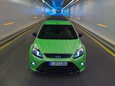 Ford Focus: więcej elegancji, bogatsze wyposażenie i silnik spełniający normę Euro 5