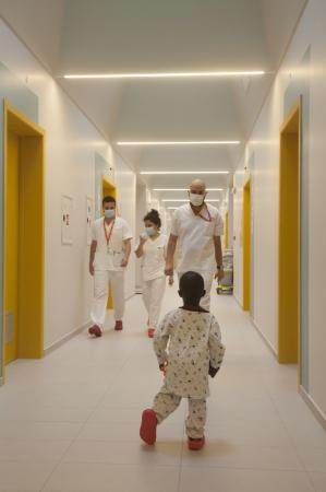 Centrum Chirurgii Dziecięcej Emergency w Entebbe  Fot_Marcello Bonfanti
