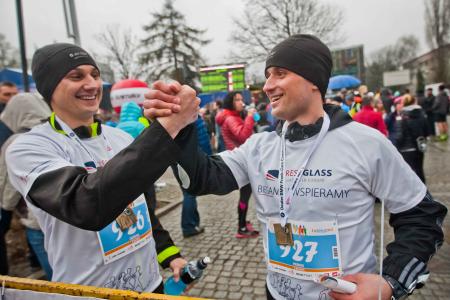 Drużyna PRESS GLASS - 8. Bieg Częstochowski 04 (mat. pras.)