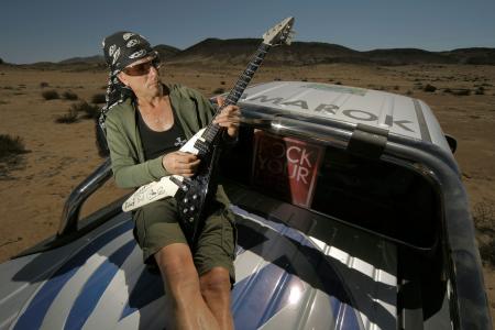 Rudolf Schenker z The Scorpions testował Amaroka na trasie Rajdu Dakar