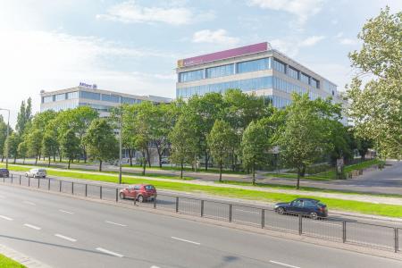 Łopuszańska Business Park