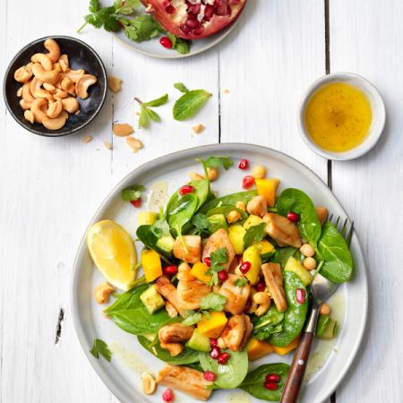 Filet Pieces Salad with Fruit and Chickpea