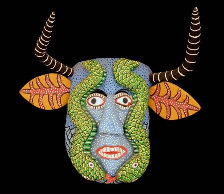 Maska-twarz z wężami, podobna do używanych przez Indian Mayo z Sonora i Sinaloa, Meksyk, XX/XXI w