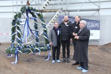 Panattoni Europe świętuje zawieszenie wiechy na pierwszym budynku nowego centrum logistycznego Jago