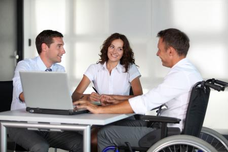 Niepełnosprawni przedsiębiorcy i pracownicy mogą liczyć na pomoc PFRON.