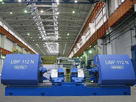 Nowoczesne maszyny UBF 112 N zastąpiły generację starszych obrabiarek typu UBB