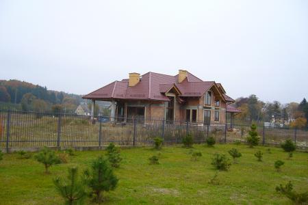 Dom na kredyt hipoteczny (dom w oddali)