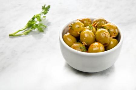 Hiszpańskie zielone oliwki z cytrusami