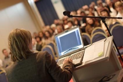 negocjacje handlowe, konferencja prasowa, czy prywatne przyjęcie - dziś już nic Cię nie zaskoczy