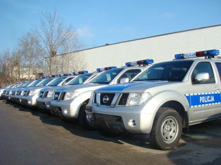 NISSAN PATHFINDER Policja