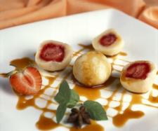 Szybko i szlachetnie – Knedle z truskawkami z sosem anyżowo-karmelowym