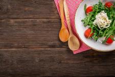 Czym jest catering dietetyczny i dlaczego warto z niego skorzystać?