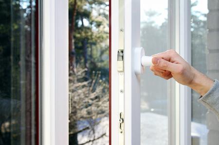 Jak unikać utraty ciepła przez okna PVC?