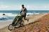 Wózek Chariot Cheetah, który dzięki dużym kołom nadaje się do podróżowania nawet po  piasku  fot. Dw
