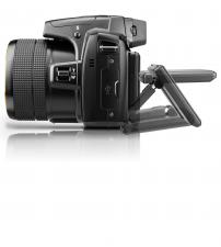BenQ GH800 – aparat z 36x zoomem optycznym i ruchomym ekranem