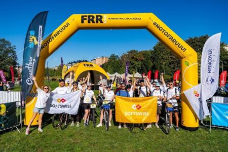 Pracownicy SOFTSWISS wzięli udział w rowerowej grze miejskiej FRRuuu