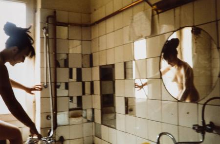 Nan Goldin, Kate in the tub, 1984, C