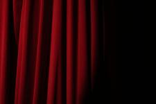 Czy nasze życie to rodzaj przedstawienia teatralnego?