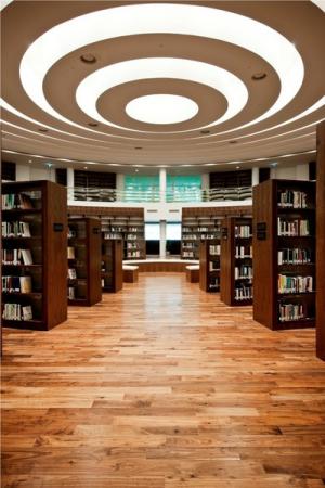Biblioteka Uniwersytetu Zayed, fot. AHEC