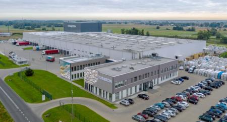 rozbudowane Centrum Logistyczne w Cedrowicach