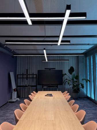 Lena Lighting zrealizowała oświetlenie biurowe dla niemieckiej firmy TK Elevator