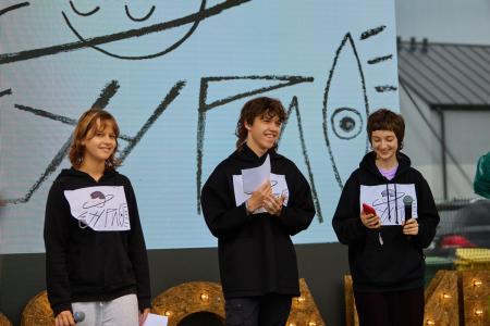 Warsztaty dla uczestników SOFTSWISS Kids Camp, organizowane edukacyjno-integracyjnym klubem Wyspa