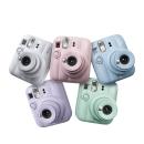 Fujifilm prezentuje aparat natychmiastowy instax mini 13™