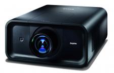 SANYO PLC-XP200L - Pierwszy na świecie projektor 4LCD
