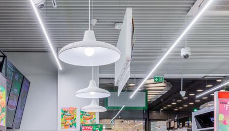 Oświetlenie Lena Lighting w sklepach Żabka_materiały prasowe
