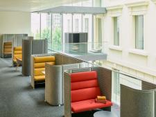 Przestrzeń biurowa według znanych polskich designerów