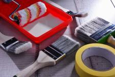 Tapetowanie na nowo - jak połączyć farbę i tapetę w jednym wnętrzu?