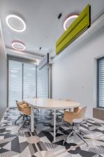 Lena Lighting stworzyła kompleksową koncepcję oświetlenia dla nowej siedziby Dektra S.A.