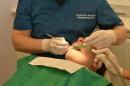 Stomatolog w Pruszczu Gdańskim posiada bogatą ofertę zabiegów dentystycznych
