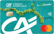 Credit Agricole wprowadza pierwszą kartę płatniczą z ekotworzywa i zachęca do walki z nadmiarem plas
