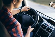 Jak sprawdzić auto przed zakupem?